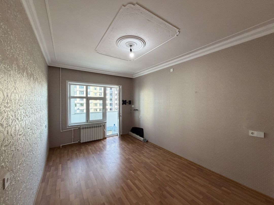 Satılır 3 otaqlı köhnə tikili 90 m² — Mənzil, Bakı (7)
