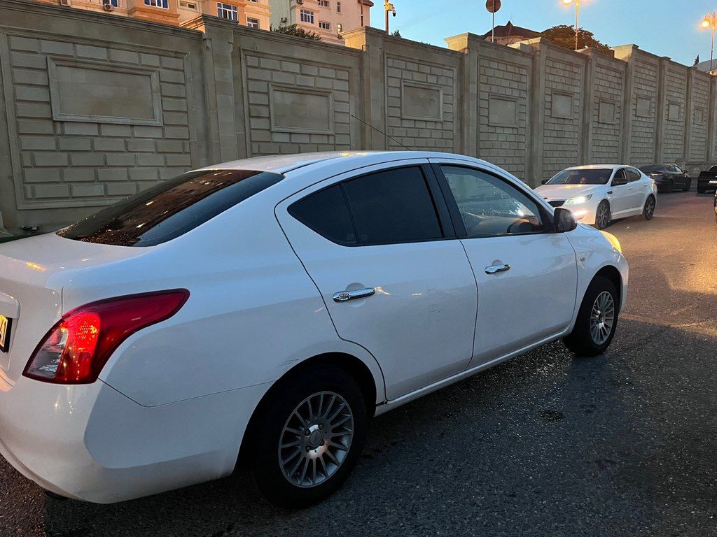 Nissan Sunny, 1.5 L, 2012 il, 138 400 km — Avtomobillər, Bakı (4)
