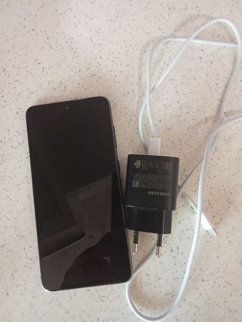 Samsung Galaxy S21 Phantom Gray 128GB/8GB — Bakı