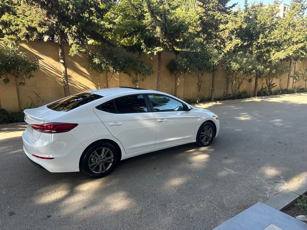 Hyundai Elantra, 2.0 L, 2018 il, 98 000 km 88-DP-893 — Avtomobillər, Bakı (2)