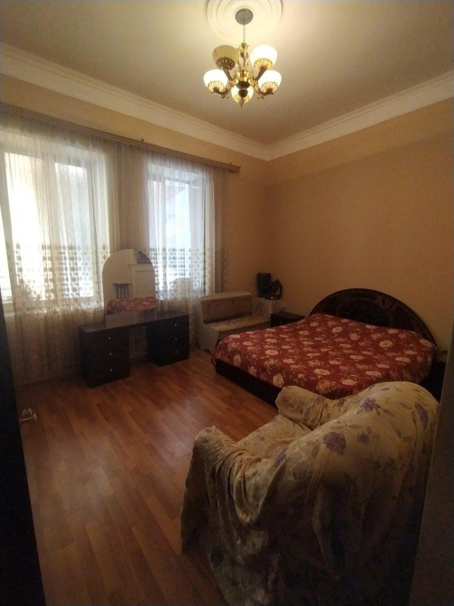 Satılır 6 otaqlı köhnə tikili 180 m² — Mənzil, Bakı (9)