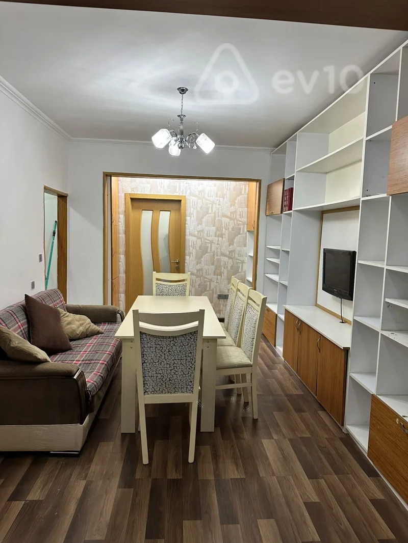 3 otaqlı mənzil, 50 m², Abbas Mirzə Şərifzadə küçəsində — kirayə — Bakı