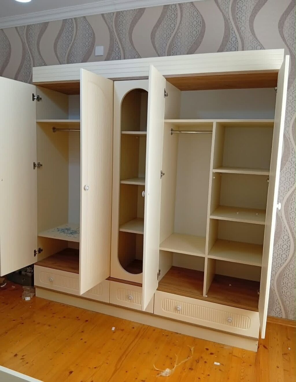 İşlənmiş, 4 qapılı, Siyirməli, Bej, Taxta, Açılan, Düz dolab — Şkaflar, Novxanı (2)