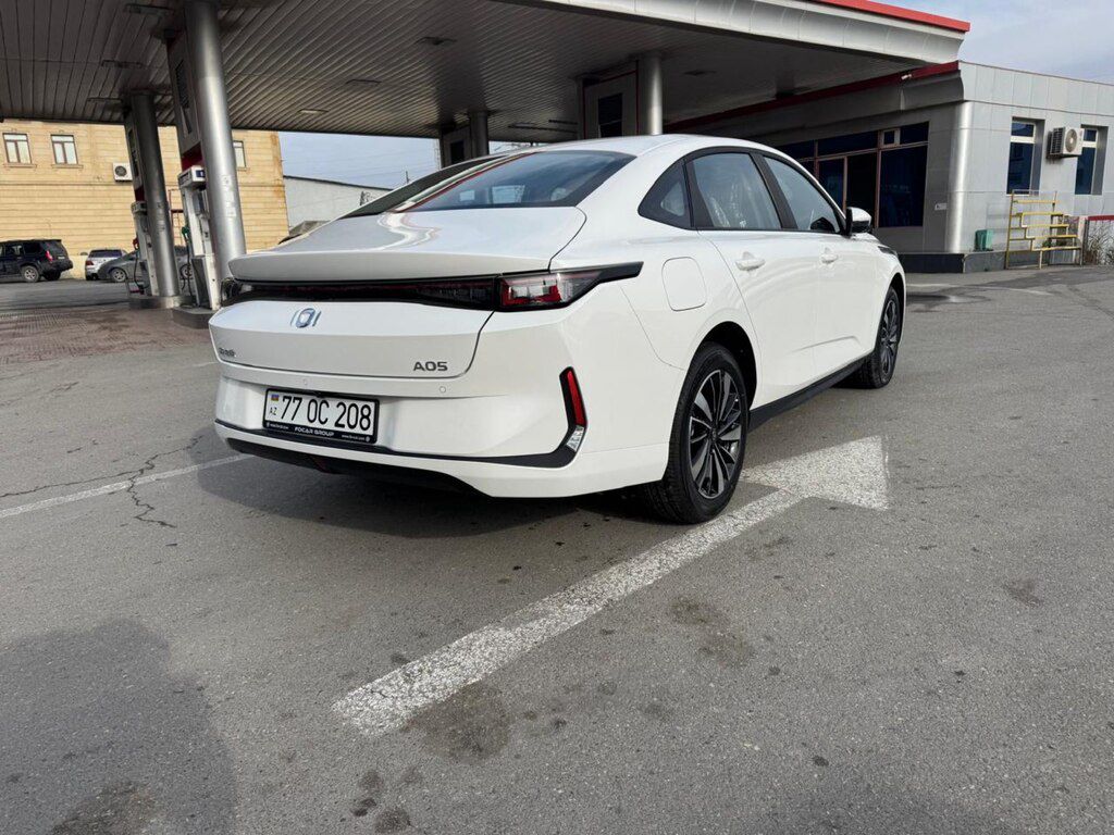 Changan Qiyuan A05, 1.5 L, 18.99 kWh, 2025 il, yeni 77-OC-208 — Avtomobillər, Bakı (11)