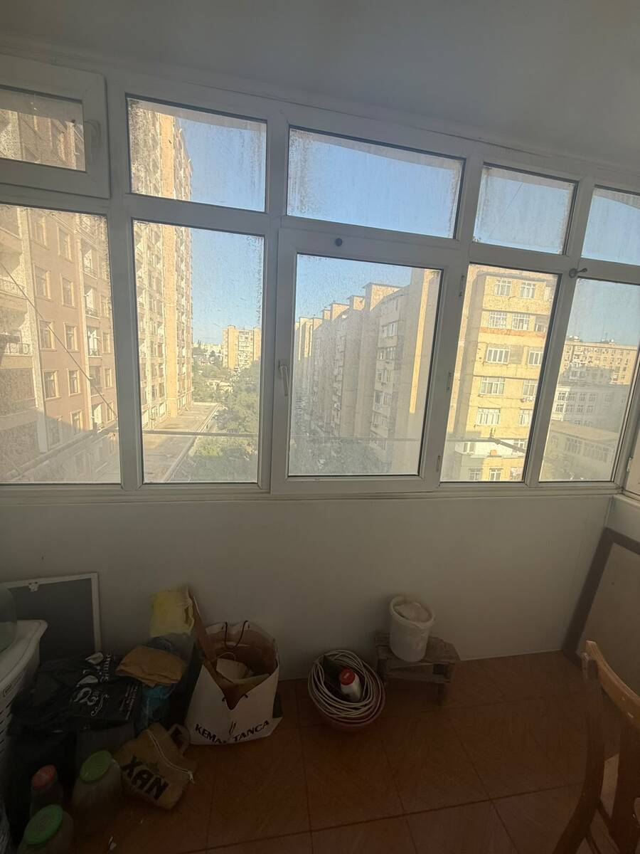 Satılır 4 otaqlı köhnə tikili 100 m² — Mənzil, Bakı (9)