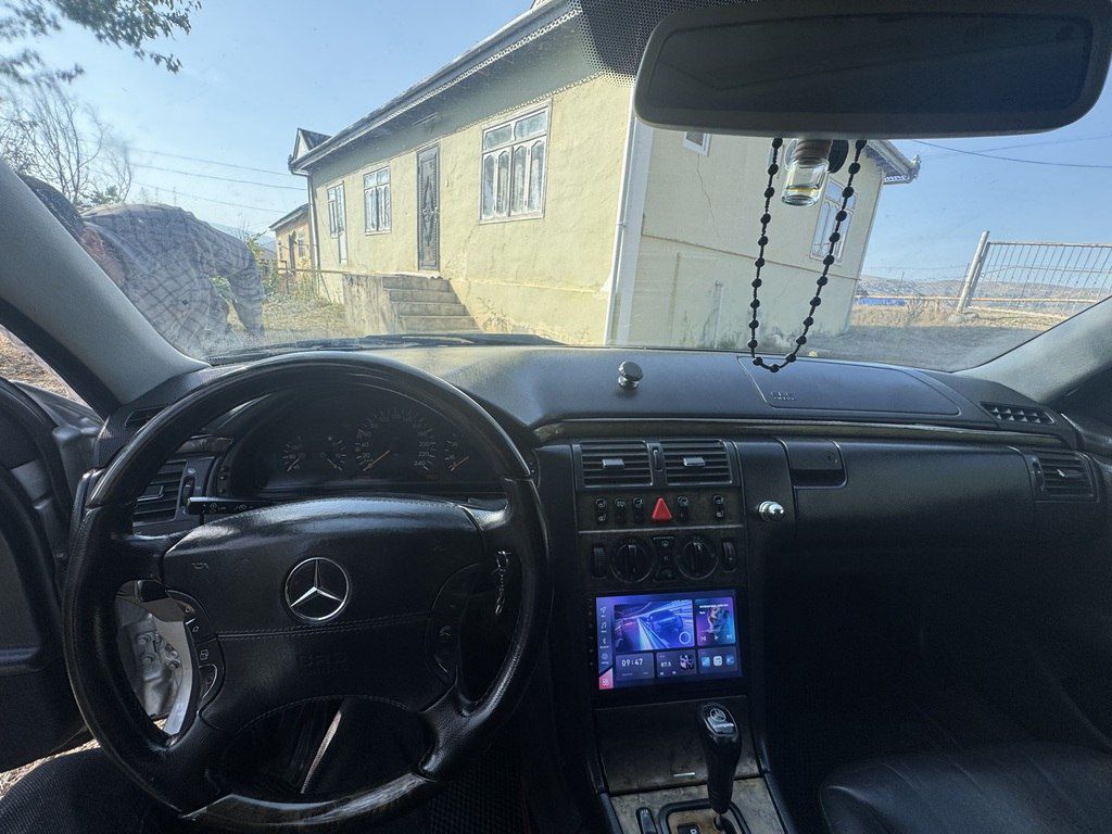 Mercedes E 240, 2.4 L, 1998 il, 483 000 km 10-NX-830 — Avtomobillər, Yardımlı (9)