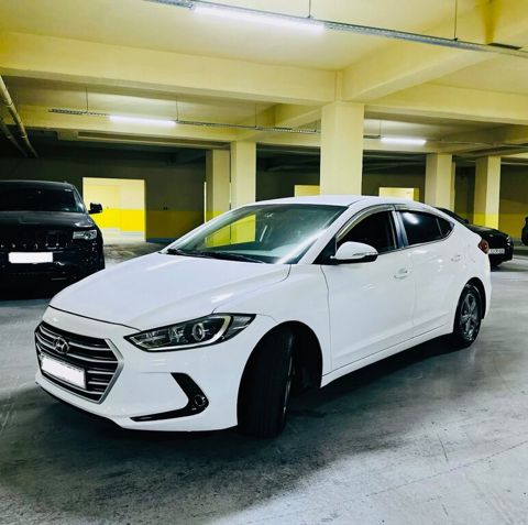 Hyundai Avante, 1.6 L, 2016 il, 251 000 km — Bakı