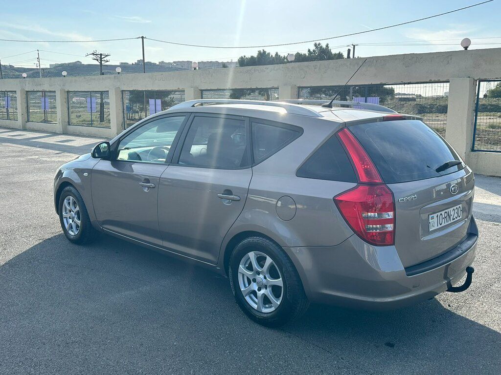 Kia Ceed SW, 1.6 L, 2008 il, 296 060 km 10-RN-230 — Avtomobillər, Bakı (7)
