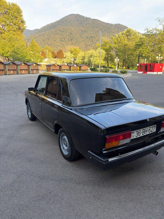 Lada (VAZ) 2107, 1.6 L, 2011 il, 69 000 km 36-BH-627 — Avtomobillər, Qəbələ (4)