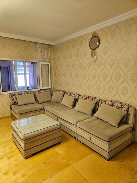 Künc divan, İşlənmiş, Ödənişli çatdırılma — Bakı