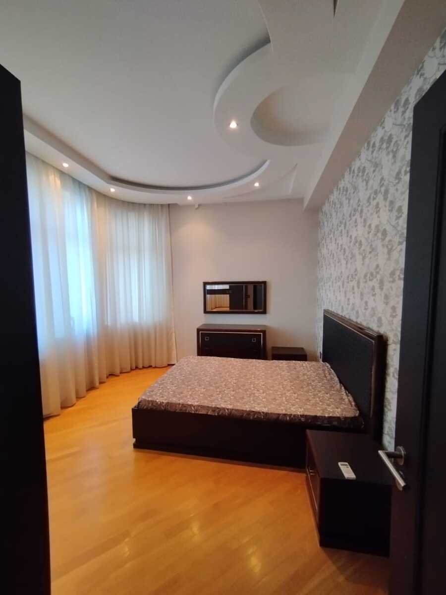 İcarəyə verilir 3 otaqlı yeni tikili 127 m² — Mənzil, Bakı (10)