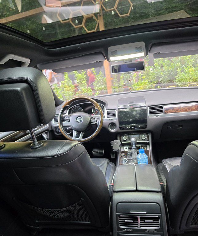 Volkswagen Touareg, 4.1 L, 2011 il, 210 000 km 90-ZA-548 — Avtomobillər, Bakı (3)