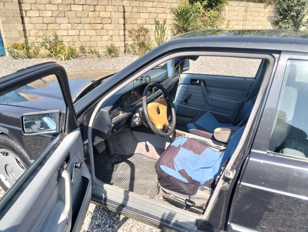 Mercedes 190, 2.0 L, 1991 il, 165 750 km — Avtomobillər, Bərdə (9)