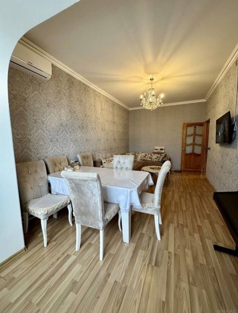 Satılır 4 otaqlı yeni tikili 84 m² — Bakı