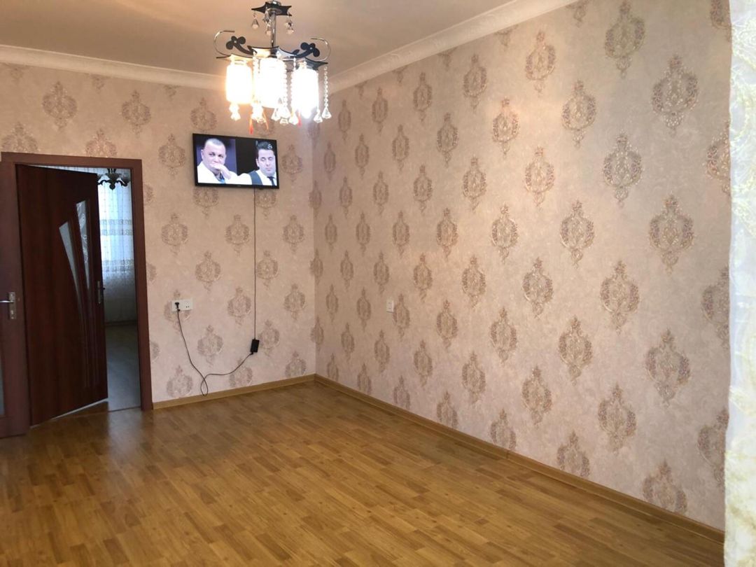 İcarəyə verilir 2 otaqlı köhnə tikili 50 m² — Mənzil, Bakı (4)