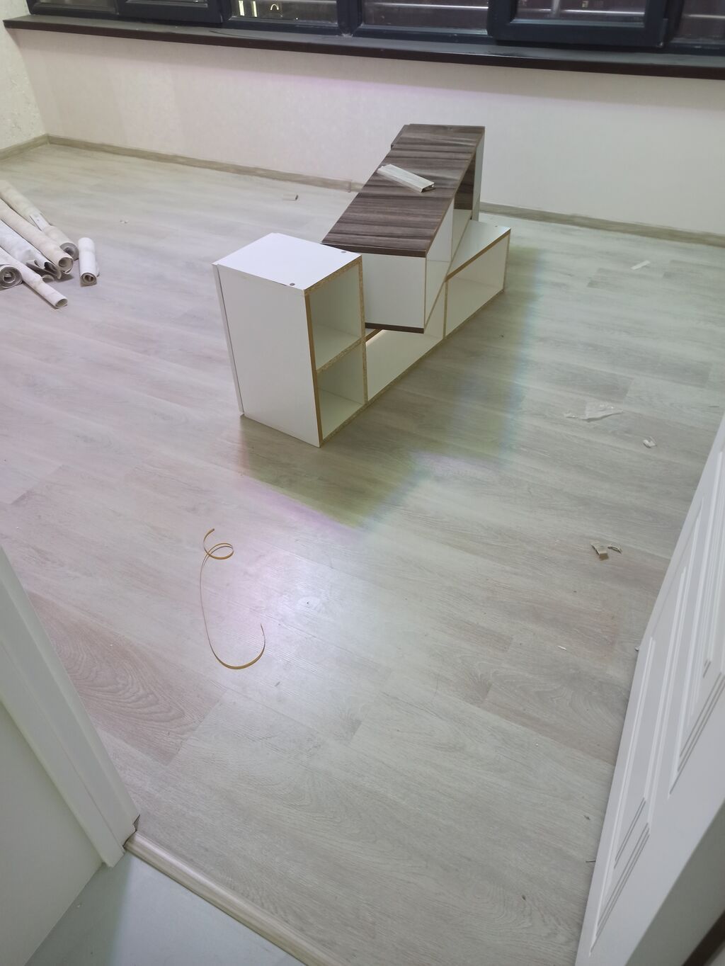 Laminat döşəmə və plitə tipli döşəmə işləri – peşəkar quraşdırma — Döşəmə və tavan işləri, Digah (8)