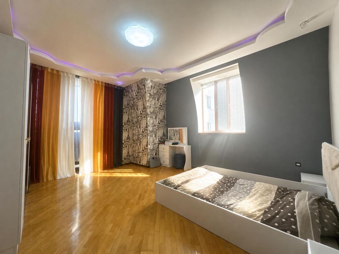 Satılır 4 otaqlı yeni tikili 140 m² — Mənzil, Bakı (4)