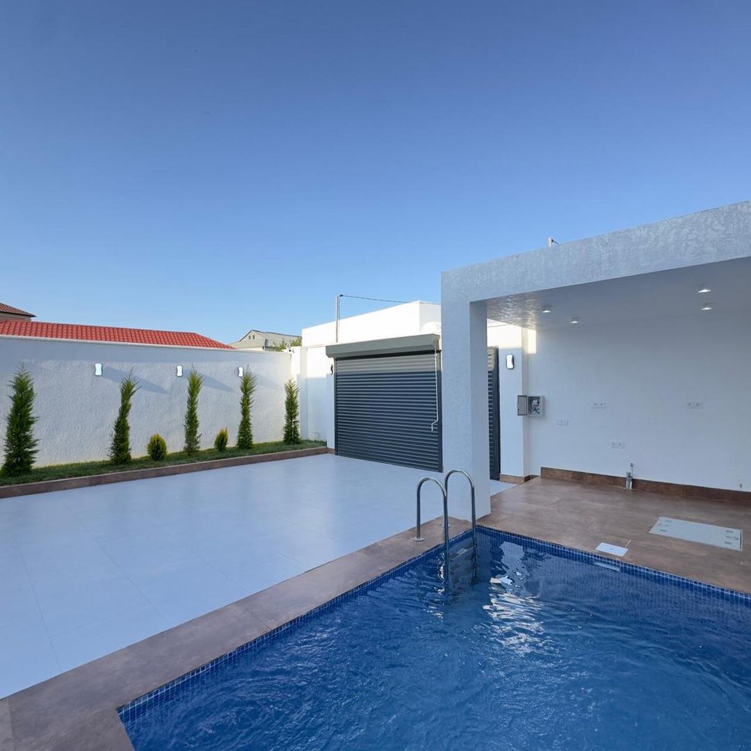 Satılır 4 otaqlı həyət evi/bağ evi 140 m² — Ev, villa, Bakı (5)
