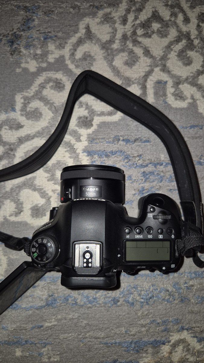 Fotoaparat Canon 6D Mark 2, 50 mm 1.8 — Foto və video texnikası, Bakı (4)