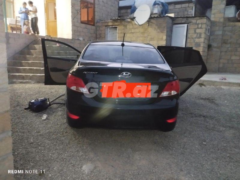 Hyundai Accent 1.6 L, 2017, 158 340 mil — Avtomobillər, Gəncə (9)