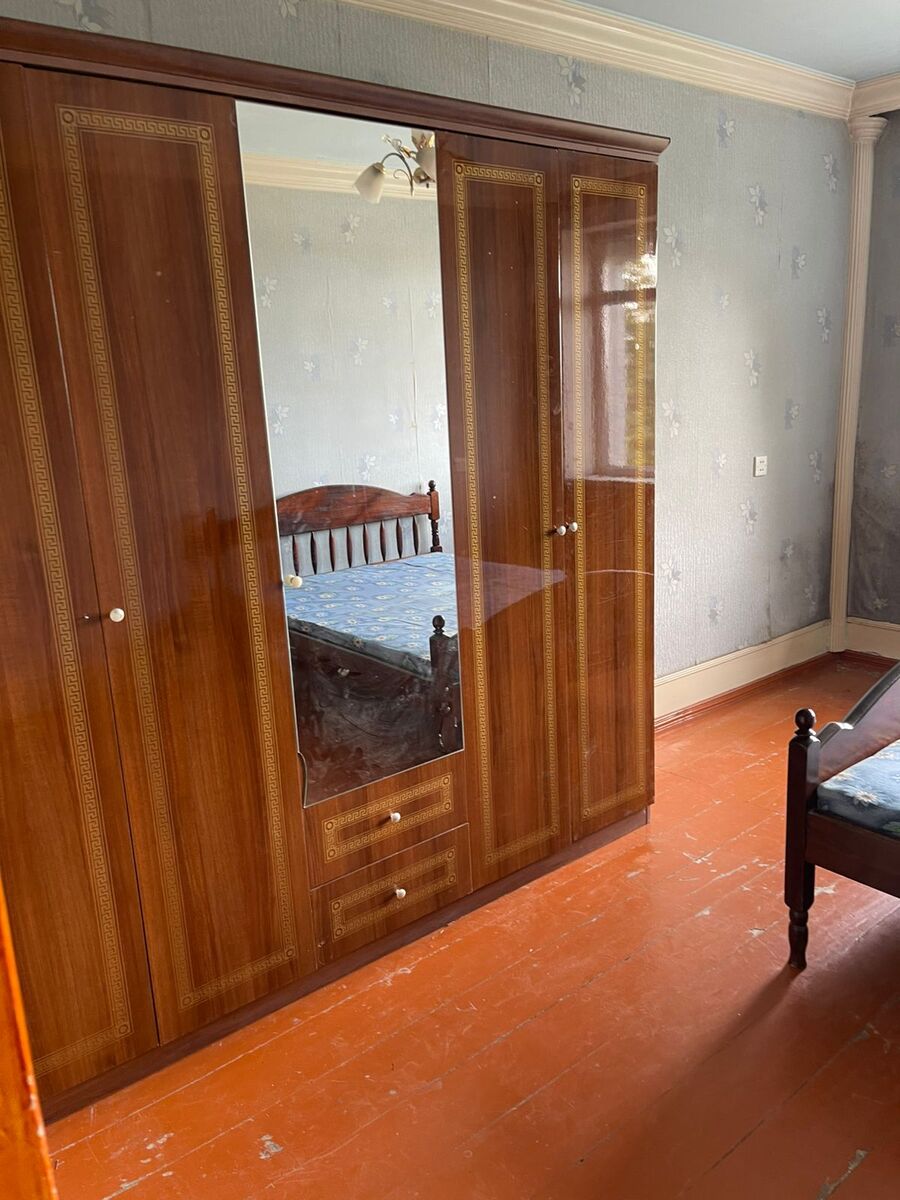 İcarəyə verilir 3 otaqlı köhnə tikili 75 m² — Mənzil, Gəncə (7)