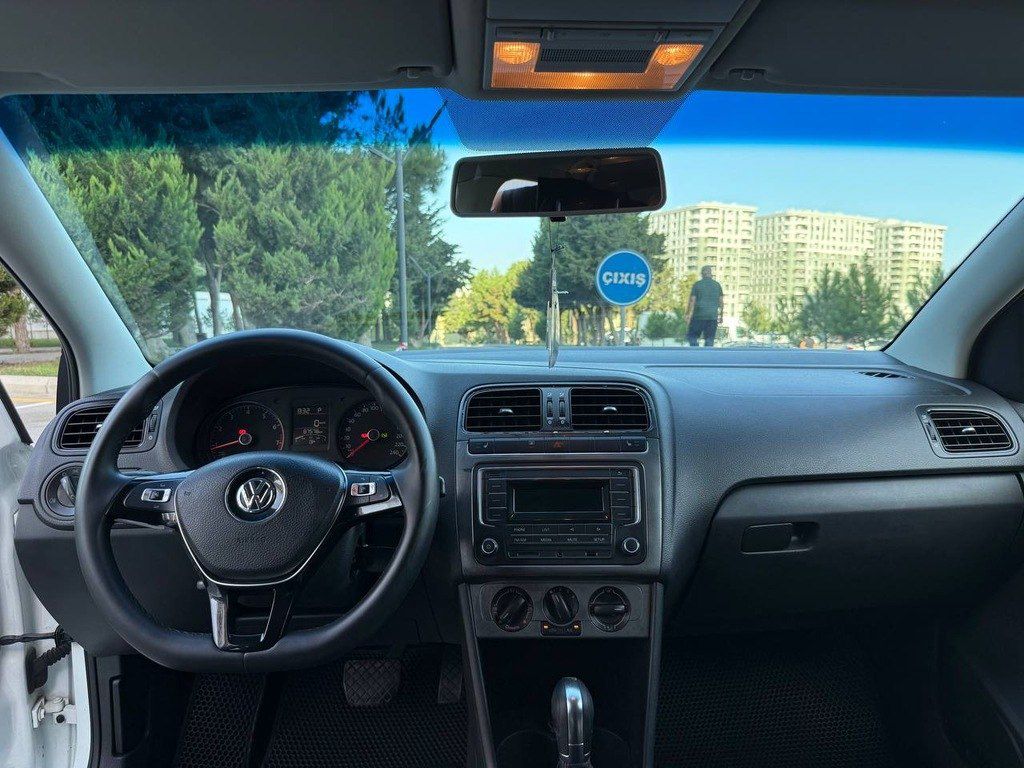 Volkswagen Polo, 1.6 L, 2019 il, 87 600 km — Avtomobillər, Bakı (11)