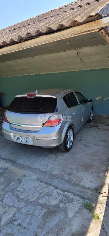 Opel Astra 1.4 L, 2005, 262 000 km — Qazax