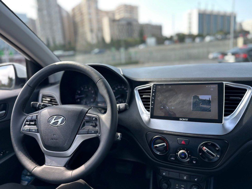 Hyundai Accent, 1.4 L, 2018 il, 93 000 km — Avtomobillər, Bakı (7)