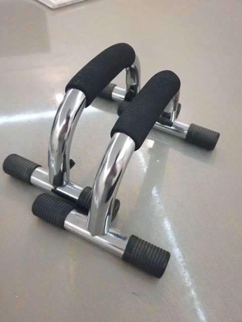 Push-up dəstəyi (2 ədəd) - Material: parlaq xromlanmış möhkəm metal — Bakı