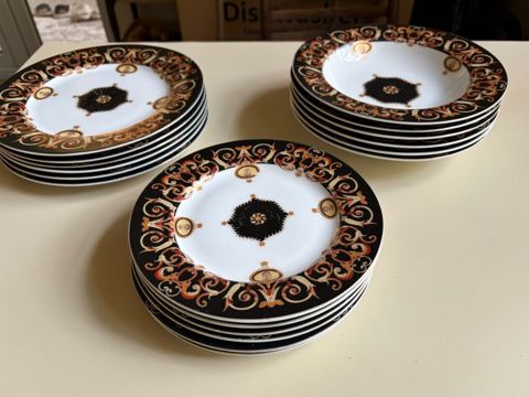 6 lı dəst Valencia 24 karat gold italian desing 6 dərin boşqab 6 aş — Bakı