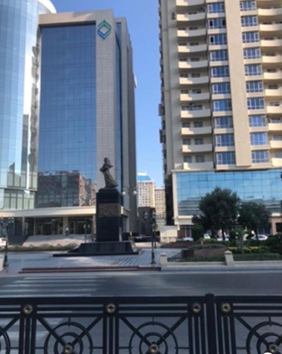 Satılır 3 otaqlı yeni tikili 165 m² — Mənzil, Bakı (2)