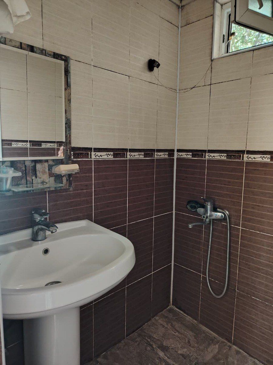 İcarəyə verilir 2 otaqlı köhnə tikili 50 m² — Mənzil, Bakı (9)