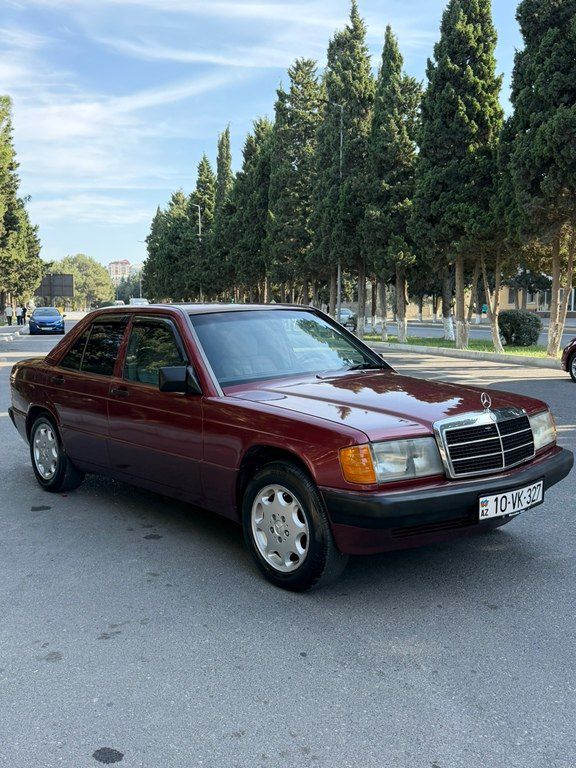 Mercedes 190, 2.0 L, 1993 il, 212 000 km 10-VK-327 — Avtomobillər, Sumqayıt (3)