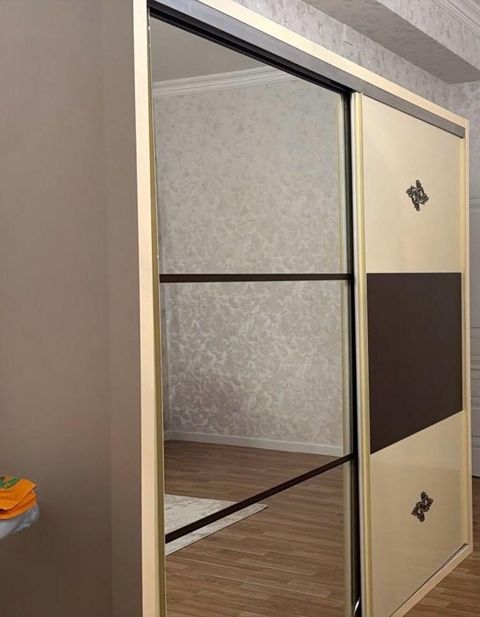 Dolab satilir 300 azn 5 ci mikrarayon Asif meherremov 174(9045 dilek — Mehdiabad