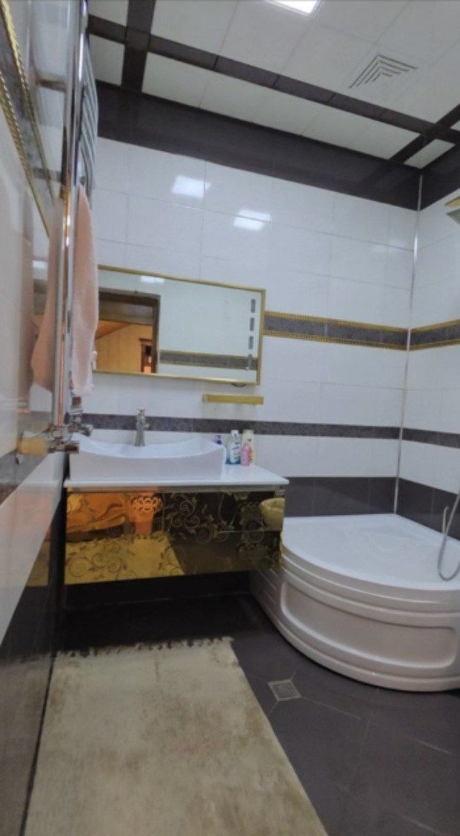 Satılır 6 otaqlı həyət evi/bağ evi 300 m² — Ev, villa, Bakı (10)