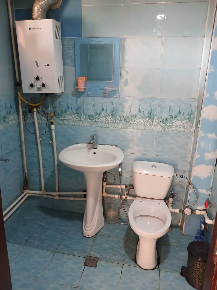 İcarəyə verilir 2 otaqlı köhnə tikili 65 m² — Mənzil, Bakı (9)
