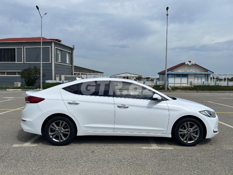 Hyundai Avante 1.6 L, 2016, 194 000 km 77-ST-192 — Avtomobillər, Bakı (2)
