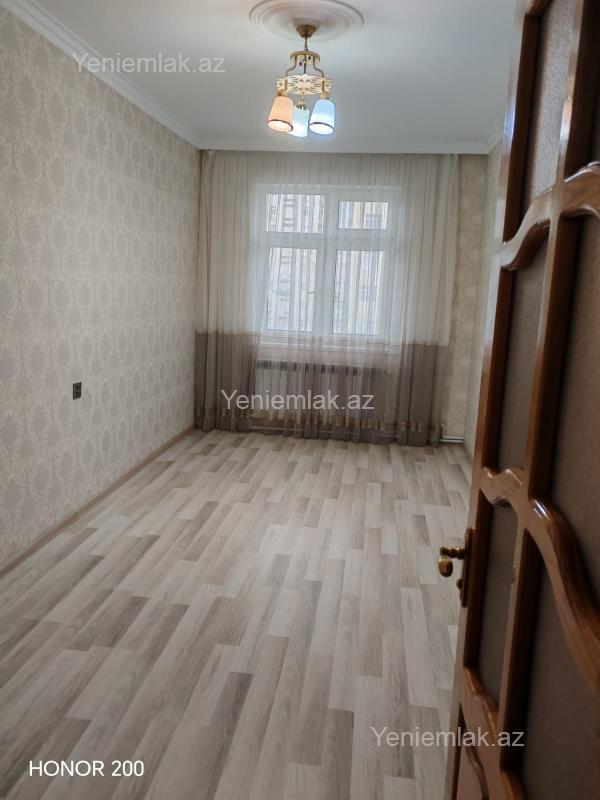 Satılır 5 otaqlı Bina evi menzil (Köhnə tikili), 110 m², 13-cü mikrorayon — Mənzil, Sumqayıt (12)