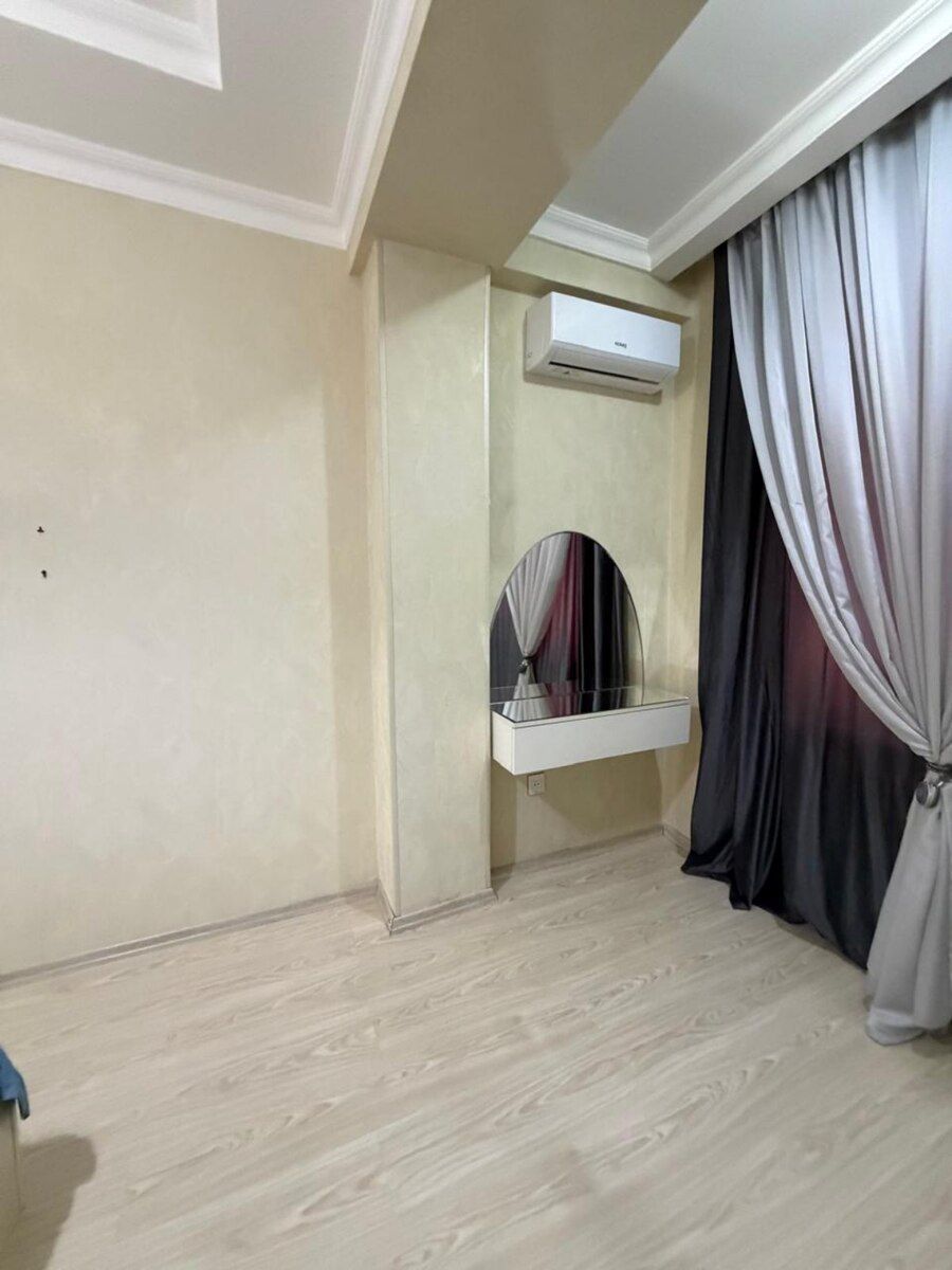 3-otaqlı yeni tikili kirayə verilir, Yeni Yasamal qəs., 135 m² — Mənzil, Bakı (9)