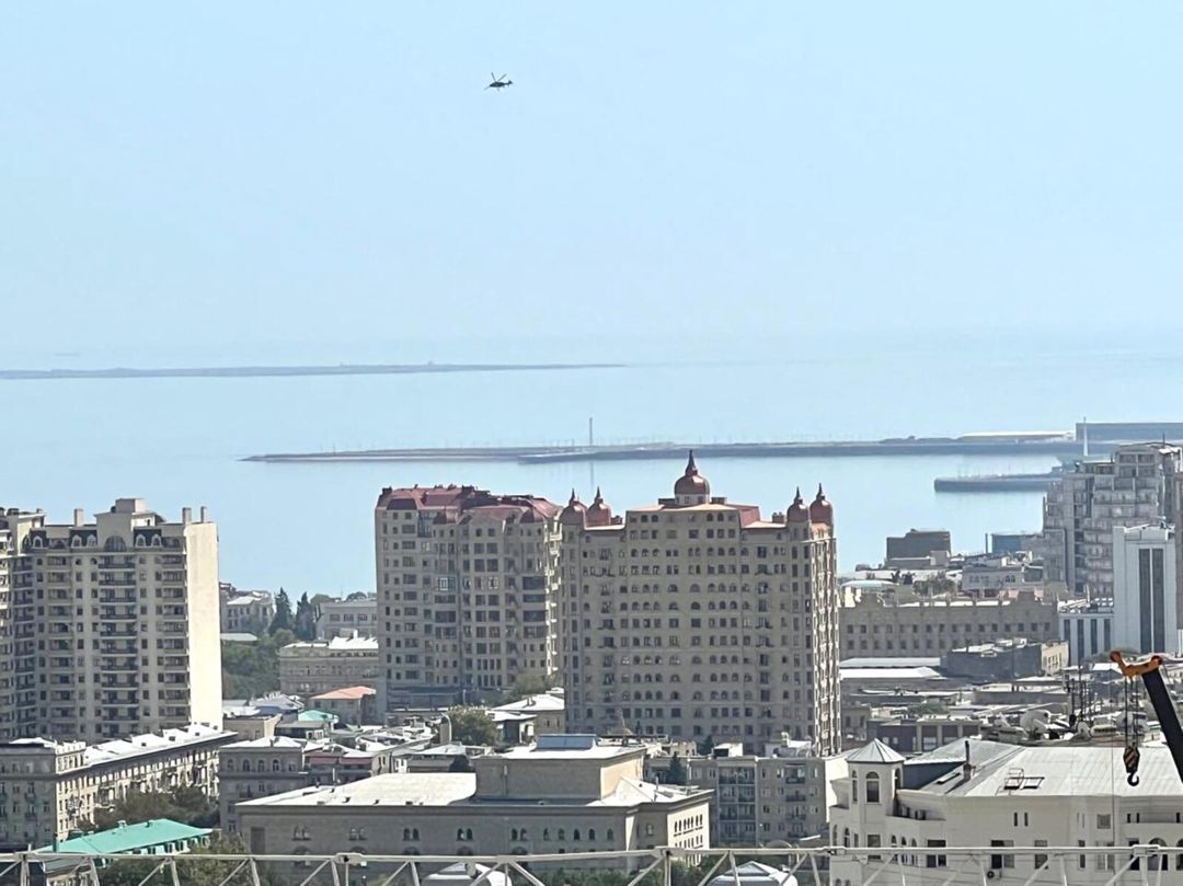 Satılır 3 otaqlı yeni tikili 175 m² — Mənzil, Bakı (2)