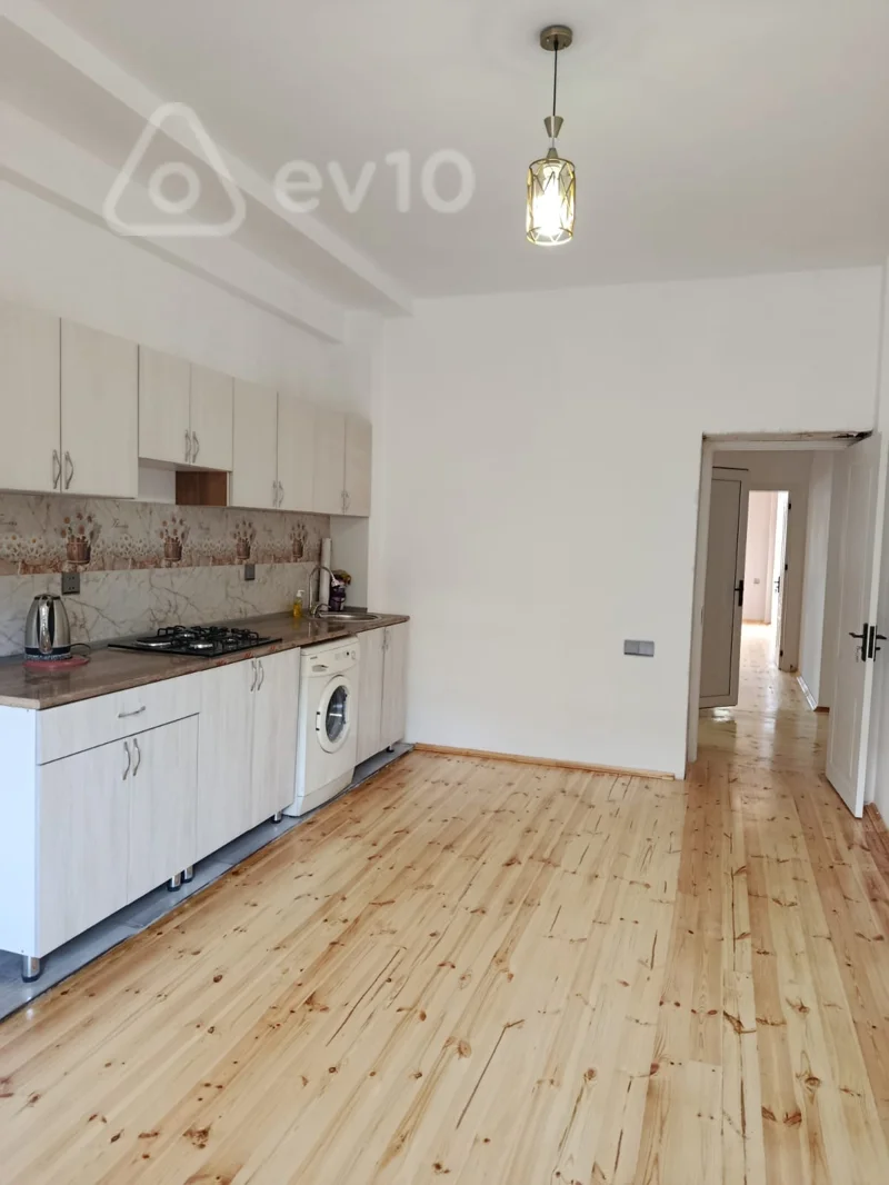 3 otaqlı mənzil, 130 m², İsmayıl Məmmədov 15 — kirayə — Mənzil, Bakı (8)