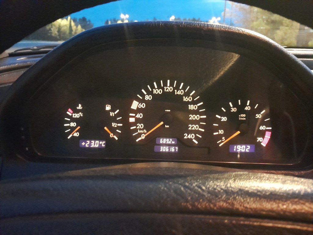 Mercedes C 180, 1.8 L, 1998 il, 306 100 km 20-DT-939 — Avtomobillər, Gəncə (5)