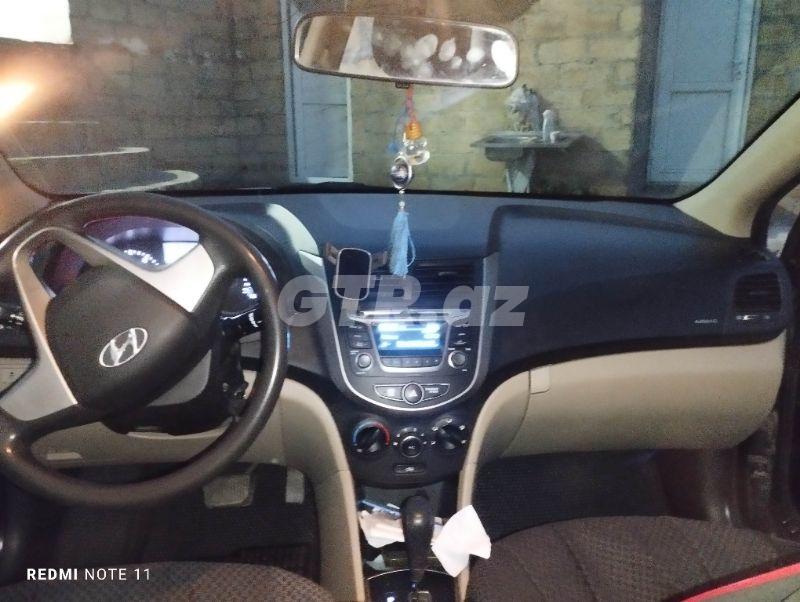 Hyundai Accent 1.6 L, 2017, 158 340 mil — Avtomobillər, Gəncə (5)