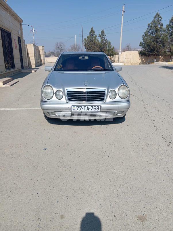 Mercedes E 220 2.2 L, 1997, 525 000 km 77-TA-768 — Avtomobillər, Bakı (6)