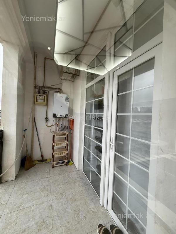 Satılır 2 otaqlı Bina evi menzil (Yeni tikili), 71 m², Suraxanı rayonu — Mənzil, Bakı (11)