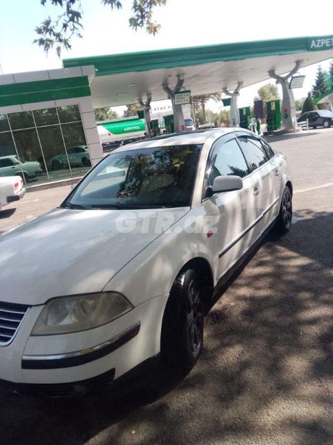 Volkswagen Passat 1.8 L, 2004, 329 000 km — İsmayıllı