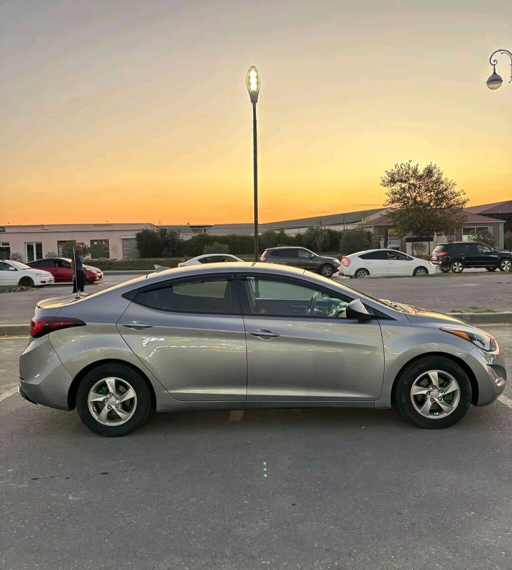 Hyundai Elantra: 1.8 l 2014 il Sedan — Avtomobillər, Pirəkəşkül (3)