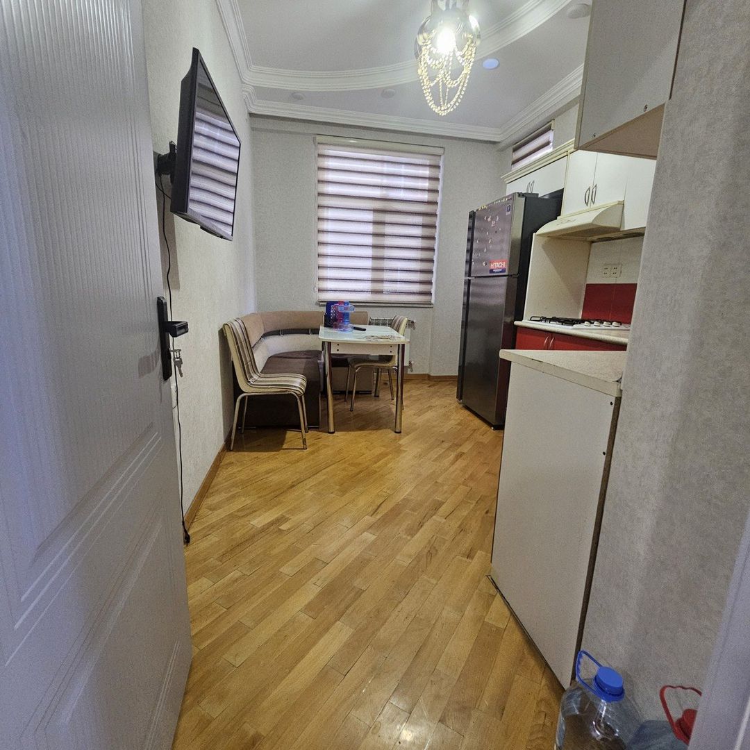 İcarəyə verilir 2 otaqlı yeni tikili 100 m² — Mənzil, Bakı (11)