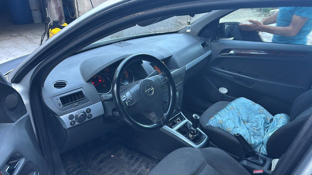 Opel Astra, 1.9 L, 2005 il, 358 648 km 99-KB-755 — Avtomobillər, Bakı (3)