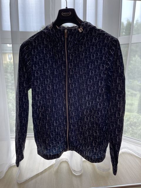 Gödəkçə "Dior" — Bakı